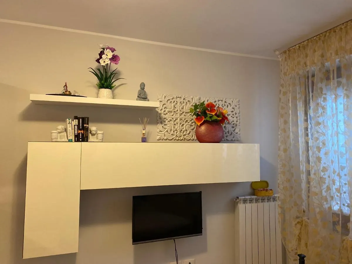 B E B House Apartment Castellanza